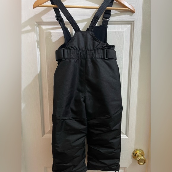 Cat & Jack snow bibs - Picture 2 of 4